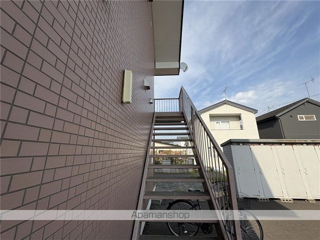 ロジェしらかばの玄関写真