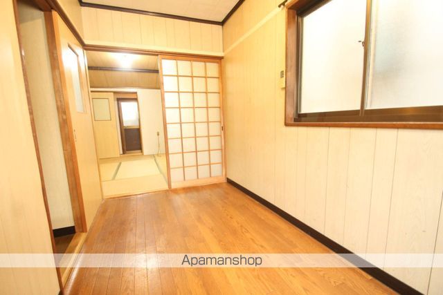 大黒町3−7−19の内装写真