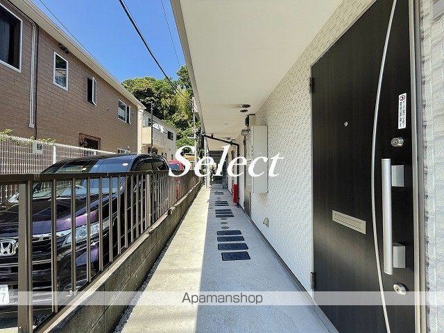 ヴィラコンフォート上大岡の玄関写真