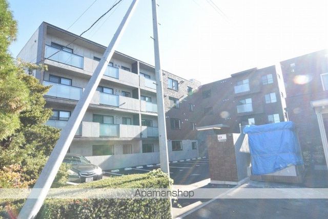 CASAAT月寒中央の外観写真
