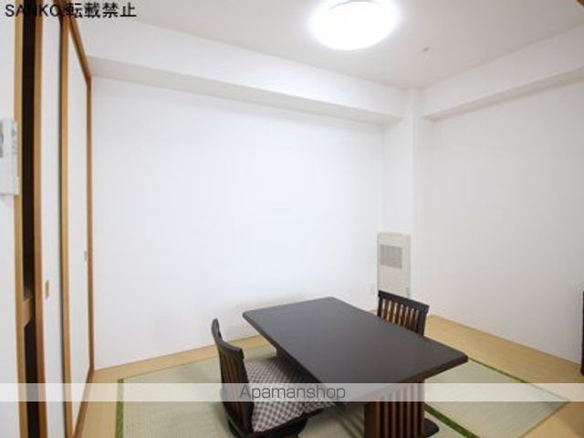 知事公館前タワーレジデンスの内装写真