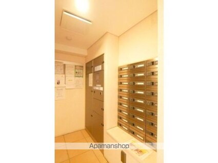 東京都目黒区東山２丁目[1K/26.31m2]の共用部2