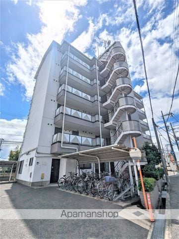 マンションコスモスの外観写真