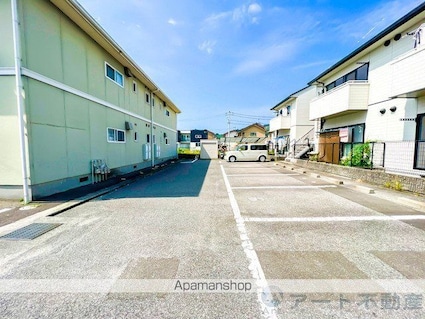 フレグランスみぶ　Ｂ棟[2LDK/59.55m2]の駐車場2