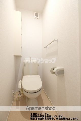 プリマヴェーラIIの内装写真
