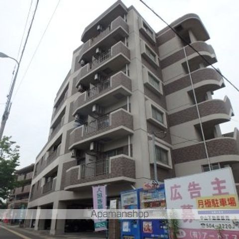 大産若久マンションの外観1