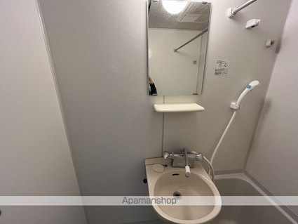 レオパレスホワイトヒルズ西生田[1K/19.87m2]の洗面所