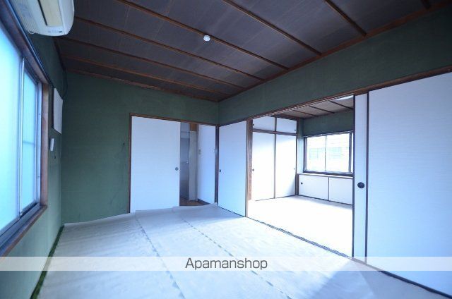 可部3丁目戸建の内装写真