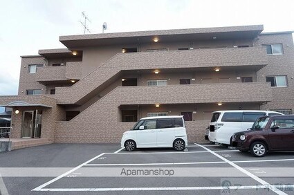 ブライム　シャノン[2LDK/58.5m2]の駐車場2