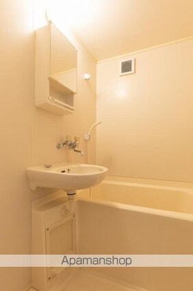ＣＡＬＶＥＲＴ西宝町[1R/18.69m2]のバス