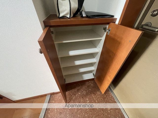 FORESTAGE江坂垂水町の内装写真
