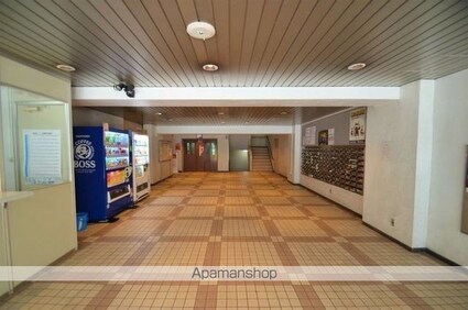 勾当台ハイツ[3LDK/76.58m2]のエントランス