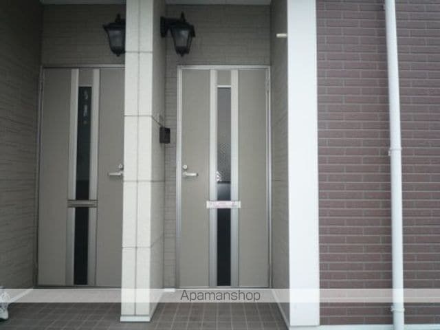 エクセレントMKIの玄関写真