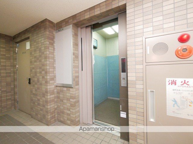 オ・ドミール北19条の玄関写真