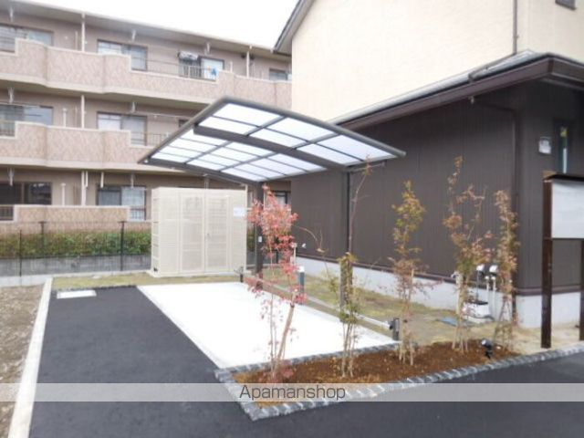 焼津市 2階建 築10年の内装写真