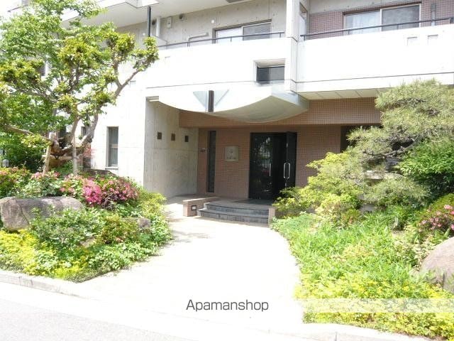 パルステージ武庫之荘の玄関写真