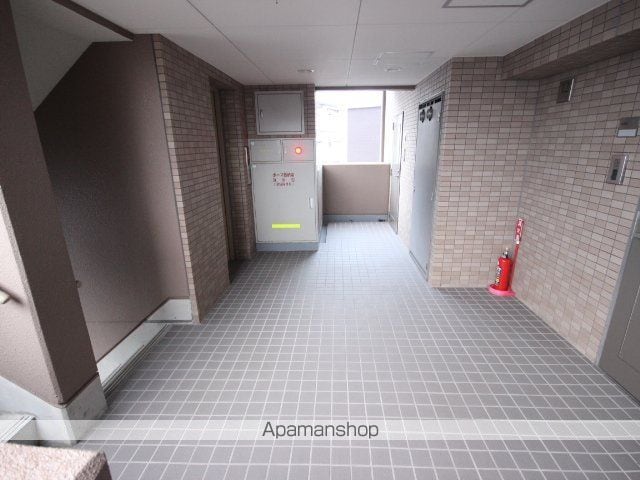 ＪＲ新白島駅前東亜ビル[1R/31.68m2]の共用部5