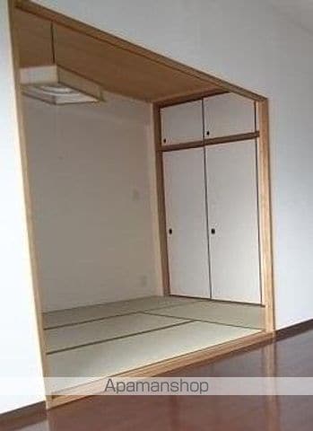 ファミール宮脇町の内装写真