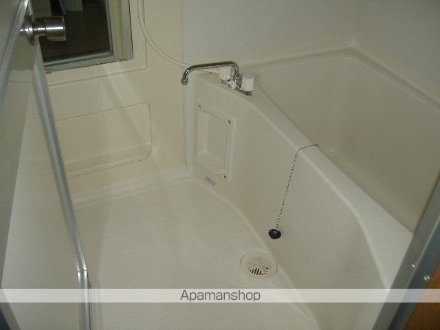 マンションシルクスクエアの内装写真