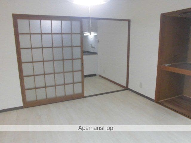 シャトー信濃の内装写真