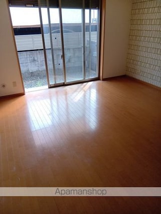 和歌山県和歌山市小雑賀[2LDK/70.52m2]のリビング・居間