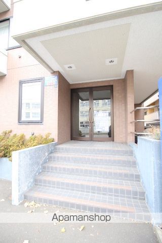 メトロノームの玄関写真