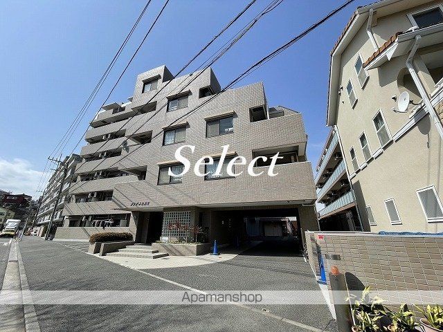プラザ本牧元町の外観写真