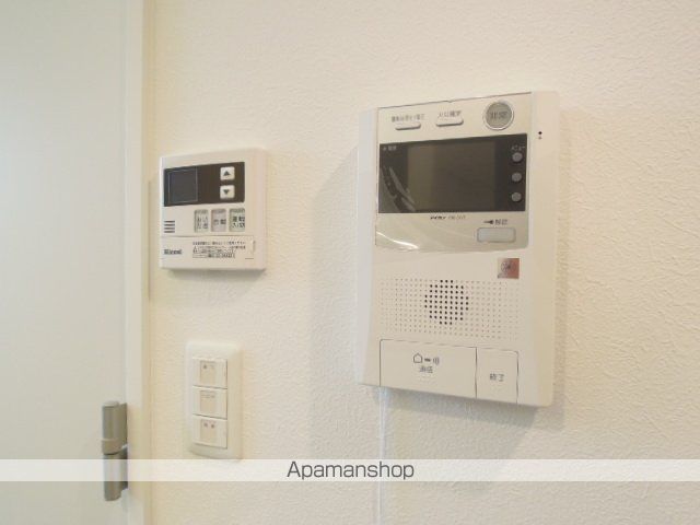 HSK博多ステーションの内装写真