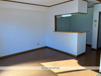 コモド３６０[2LDK/58.81m2]のリビング・居間