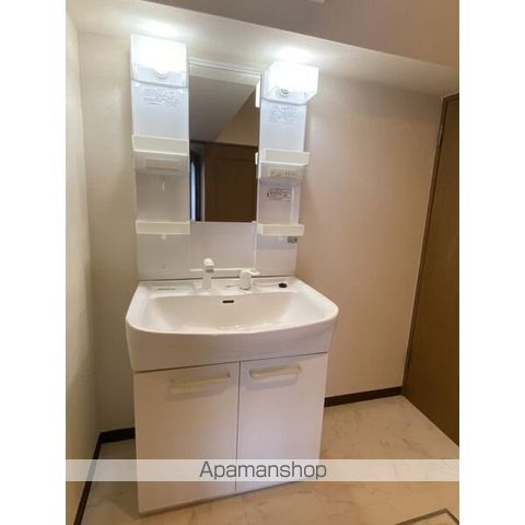 グランドハイリス本山の内装写真