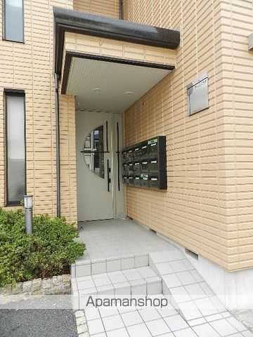 アーバンプラザの玄関写真