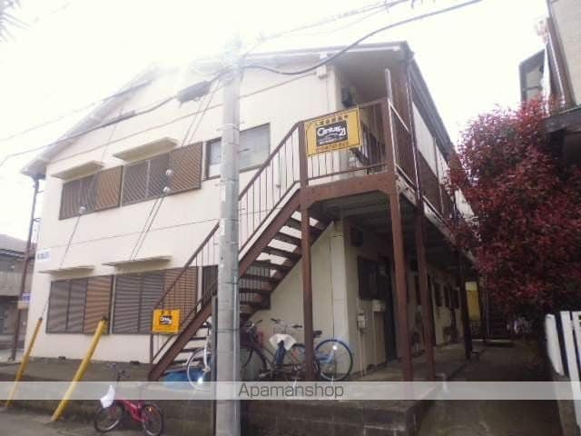 第2峰尾荘の玄関写真