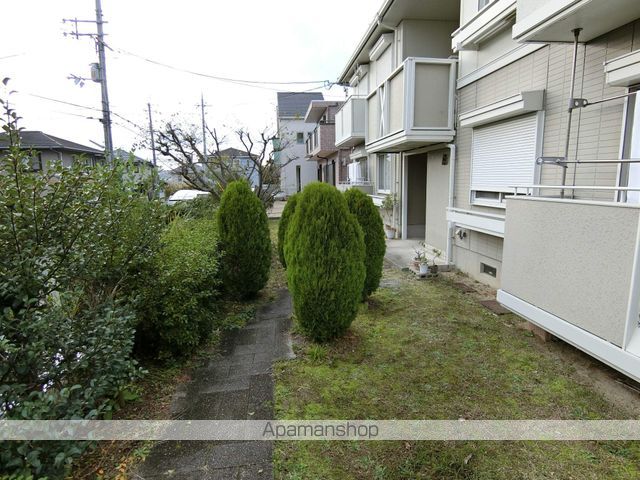 ファミールA棟の玄関写真