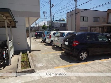 ルグラン花園[1K/27.75m2]の駐車場3