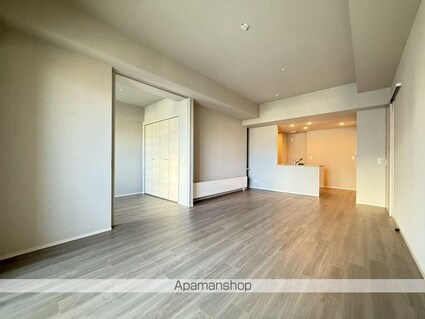 ワザック函館・五稜郭行啓通り（ワザックハコダテ）[2LDK/65.35m2]の内装1