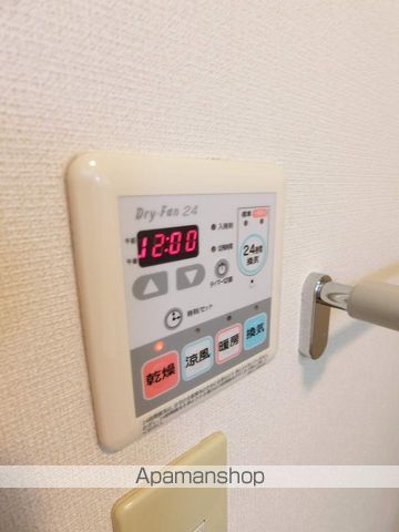 BM156の内装写真