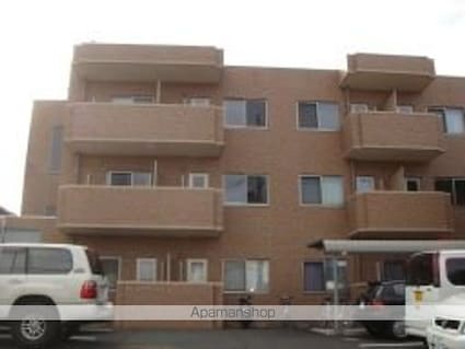 ルミエール中ノ坂[1K/31.2m2]の外観