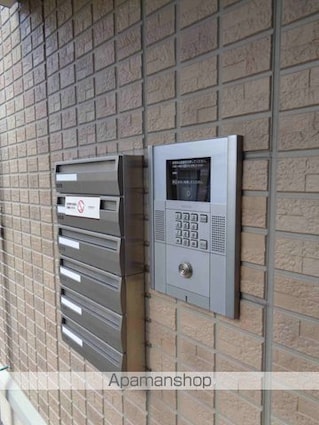 和歌山県海南市重根西１丁目[2LDK/58.07m2]のエントランス2