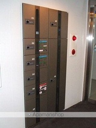 カスタリア尾山台[1R/28.93m2]の共用部1