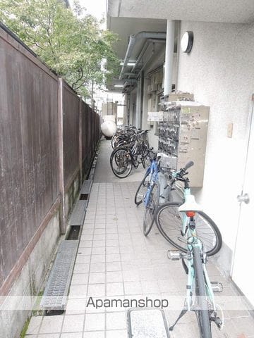 yard house17の玄関写真