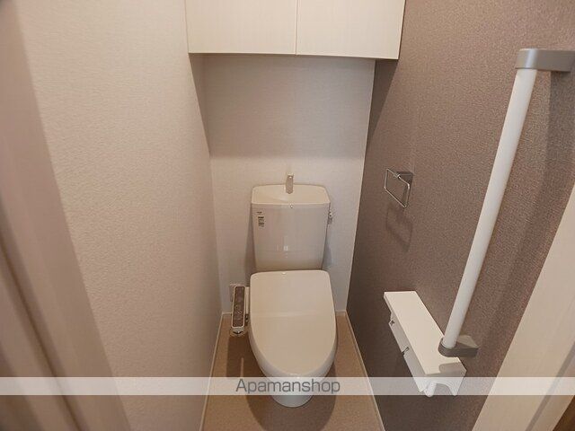 ミースIIの内装写真
