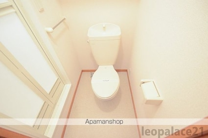 レオパレスさくら[1K/22.35m2]のトイレ