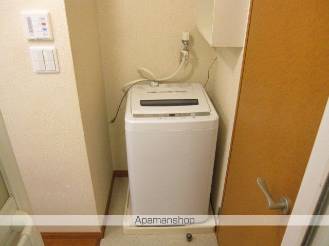 レオパレスラ ポム ウルーズの内装写真