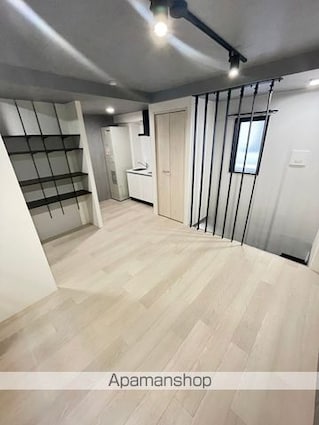 ヴァンテジオ世田谷[1LDK/37.39m2]のリビング・居間