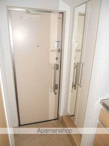 ヴェルジェクワトロの内装写真
