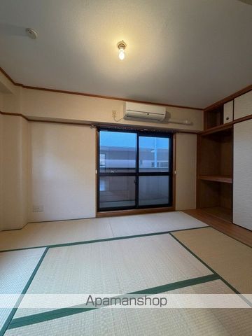 メゾン ユニの内装写真