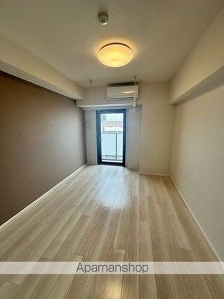 ラティエラ大島[1K/25.11m2]のリビング・居間