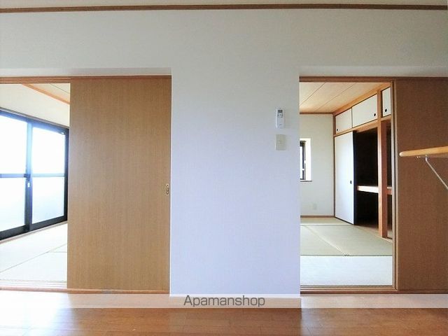 スカイヒル・Kの内装写真