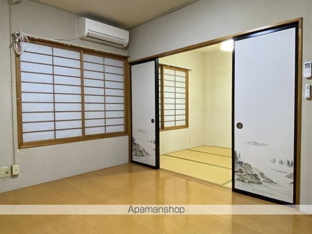 レインボー茨島の内装写真