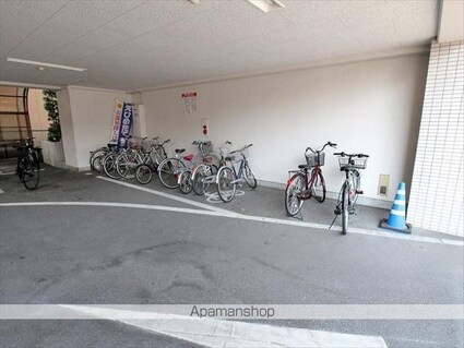 愛媛県松山市宮田町[1K/30.4m2]の共用部1
